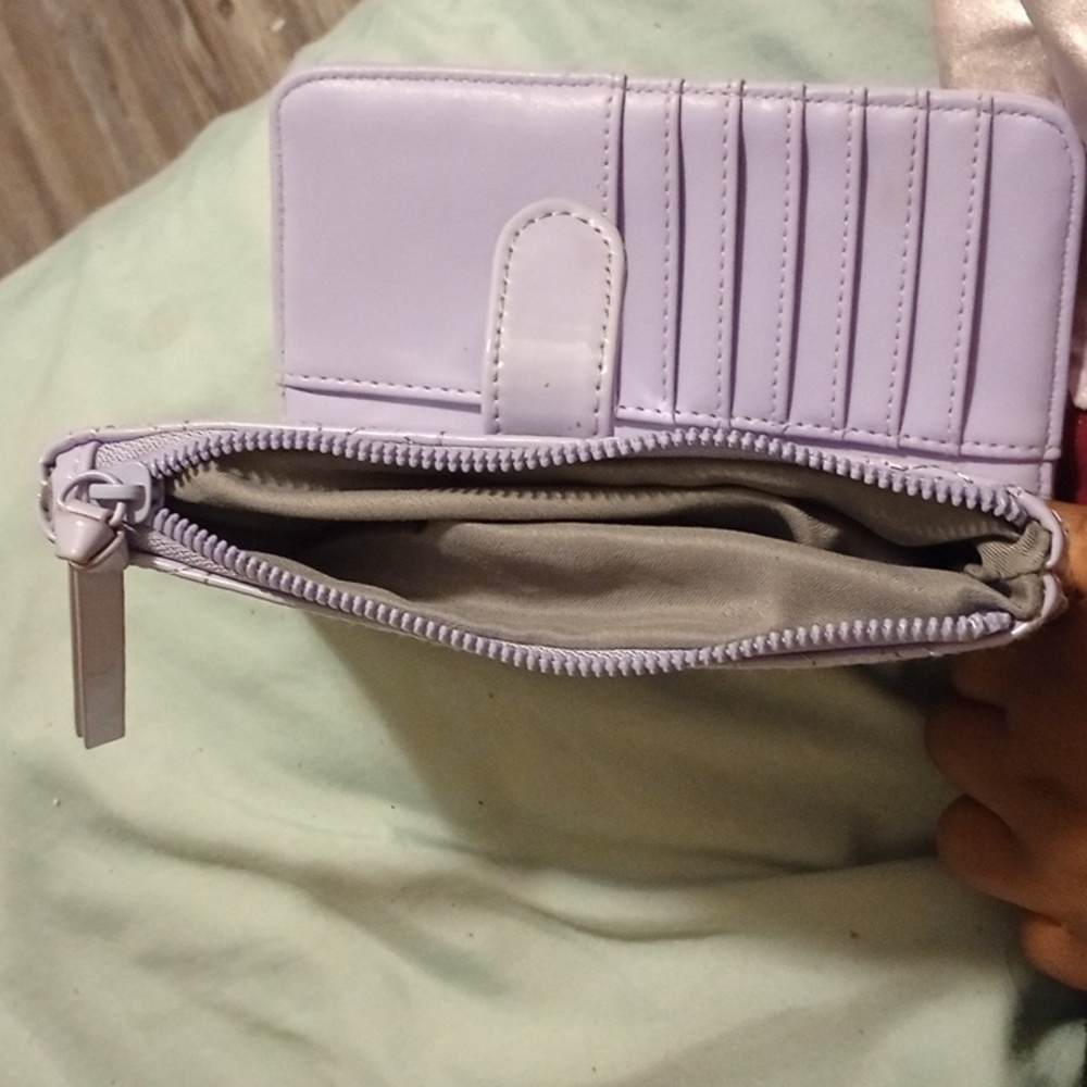 Wallet - Picture 3 of 4